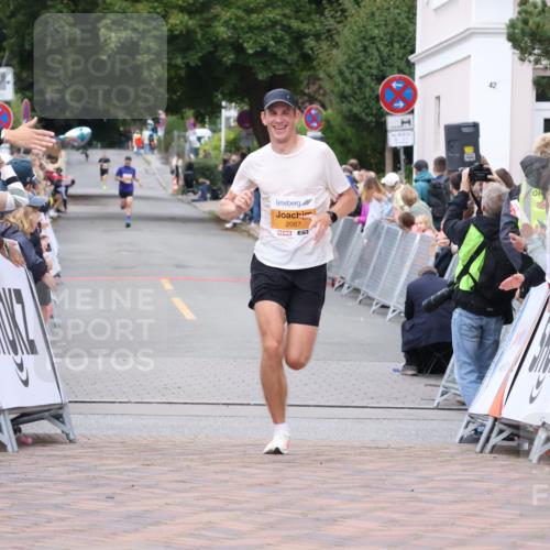 30.08.2026 - Blankeneser Heldenlauf Lena Gebhardt http://msf.ph/oto/10077943 30.08.2026 11:17:48 Ziel 2087, 5744 meine-sportfotos.de