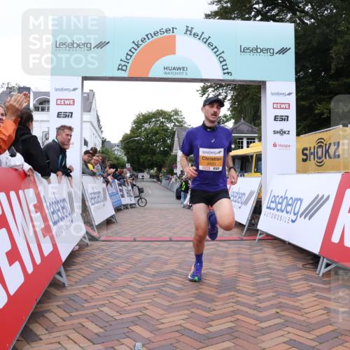 30.08.2026 - Blankeneser Heldenlauf Lena Gebhardt http://msf.ph/oto/10077955 30.08.2026 11:18:04 Ziel 2423 meine-sportfotos.de