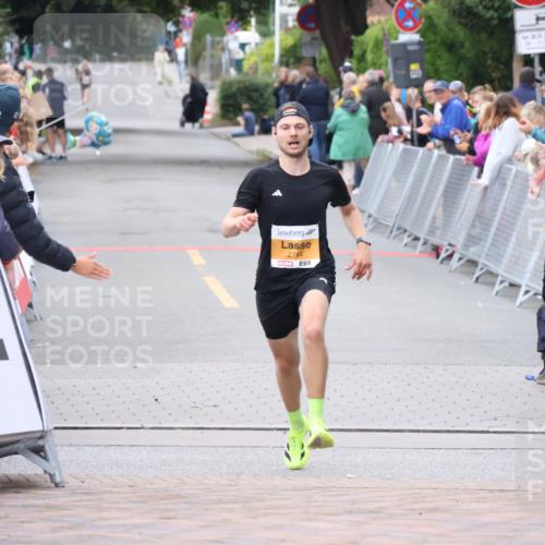 30.08.2026 - Blankeneser Heldenlauf Lena Gebhardt http://msf.ph/oto/10077957 30.08.2026 11:18:15 Ziel 2714 meine-sportfotos.de
