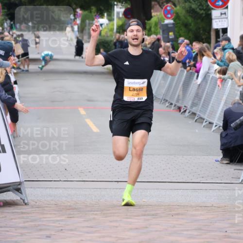 30.08.2026 - Blankeneser Heldenlauf Lena Gebhardt http://msf.ph/oto/10077958 30.08.2026 11:18:16 Ziel 2714 meine-sportfotos.de