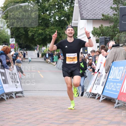 30.08.2026 - Blankeneser Heldenlauf Lena Gebhardt http://msf.ph/oto/10077961 30.08.2026 11:18:17 Ziel 2714 meine-sportfotos.de