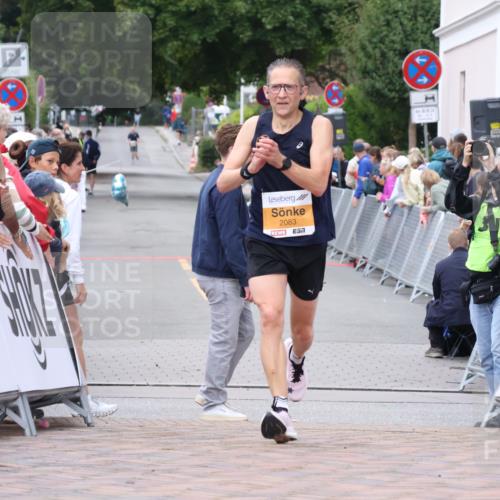 30.08.2026 - Blankeneser Heldenlauf Lena Gebhardt http://msf.ph/oto/10077968 30.08.2026 11:18:51 Ziel 2083 meine-sportfotos.de