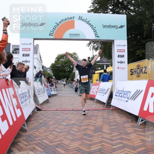 30.08.2026 - Blankeneser Heldenlauf Lena Gebhardt http://msf.ph/oto/10077979 30.08.2026 11:19:26 Ziel 2679 meine-sportfotos.de