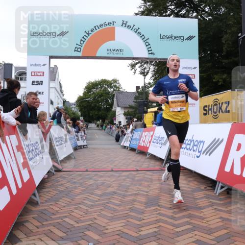 30.08.2026 - Blankeneser Heldenlauf Lena Gebhardt http://msf.ph/oto/10077992 30.08.2026 11:19:48 Ziel 2141 meine-sportfotos.de