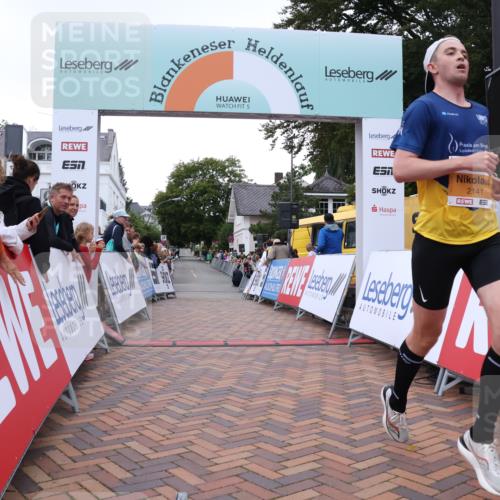 30.08.2026 - Blankeneser Heldenlauf Lena Gebhardt http://msf.ph/oto/10077993 30.08.2026 11:19:48 Ziel 2141 meine-sportfotos.de