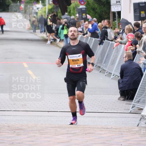 30.08.2026 - Blankeneser Heldenlauf Lena Gebhardt http://msf.ph/oto/10078001 30.08.2026 11:23:22 Ziel 2155 meine-sportfotos.de