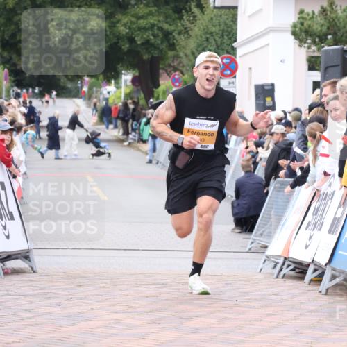 30.08.2026 - Blankeneser Heldenlauf Lena Gebhardt http://msf.ph/oto/10078011 30.08.2026 11:24:10 Ziel 2893 meine-sportfotos.de
