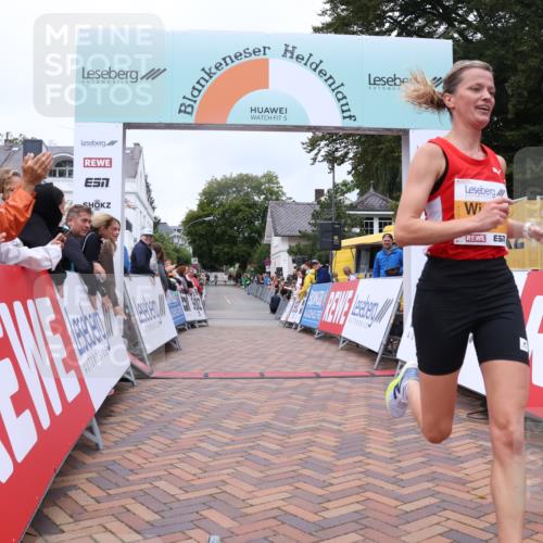30.08.2026 - Blankeneser Heldenlauf Lena Gebhardt http://msf.ph/oto/10078026 30.08.2026 11:24:52 Ziel 2139, 2367 meine-sportfotos.de