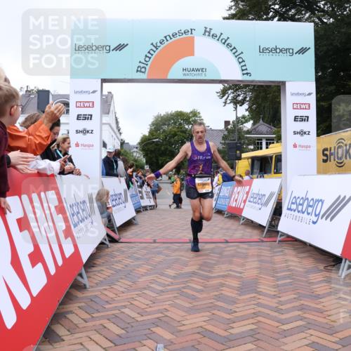 30.08.2026 - Blankeneser Heldenlauf Lena Gebhardt http://msf.ph/oto/10078036 30.08.2026 11:25:13 Ziel 2394, 2545 meine-sportfotos.de