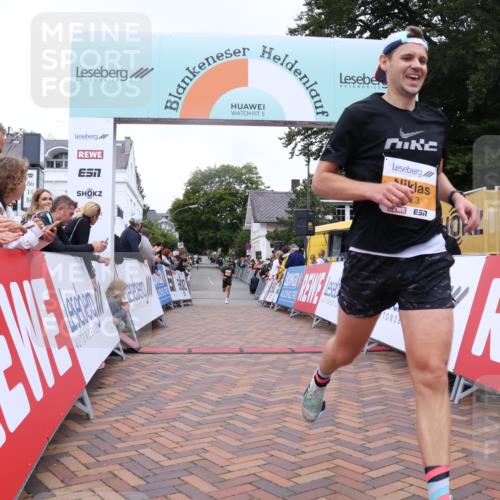 30.08.2026 - Blankeneser Heldenlauf Lena Gebhardt http://msf.ph/oto/10078047 30.08.2026 11:25:44 Ziel 2236, 2313 meine-sportfotos.de