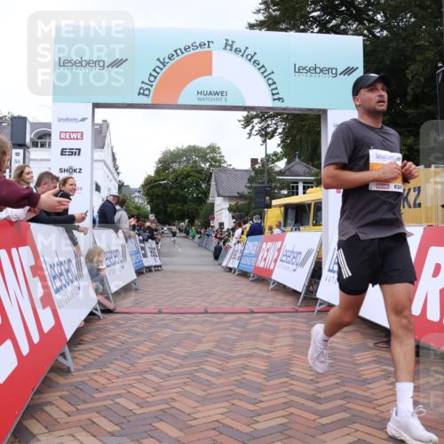 30.08.2026 - Blankeneser Heldenlauf Lena Gebhardt http://msf.ph/oto/10078054 30.08.2026 11:25:49 Ziel 2236, 2313 meine-sportfotos.de
