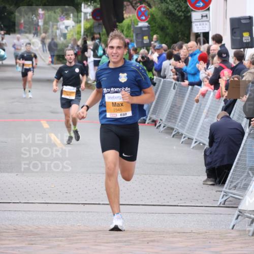 30.08.2026 - Blankeneser Heldenlauf Lena Gebhardt http://msf.ph/oto/10078063 30.08.2026 11:26:09 Ziel 2345 meine-sportfotos.de