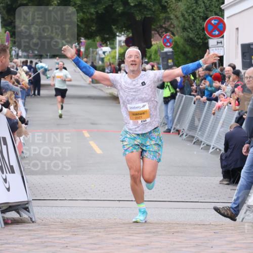 30.08.2026 - Blankeneser Heldenlauf Lena Gebhardt http://msf.ph/oto/10078083 30.08.2026 11:26:31 Ziel 2189, 2921 meine-sportfotos.de