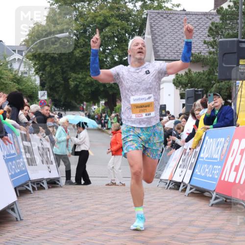 30.08.2026 - Blankeneser Heldenlauf Lena Gebhardt http://msf.ph/oto/10078086 30.08.2026 11:26:33 Ziel 2921 meine-sportfotos.de