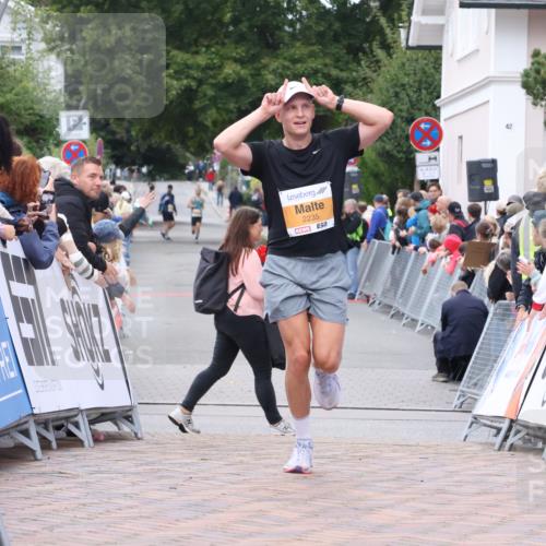 30.08.2026 - Blankeneser Heldenlauf Lena Gebhardt http://msf.ph/oto/10078098 30.08.2026 11:26:50 Ziel 2235, 2730 meine-sportfotos.de