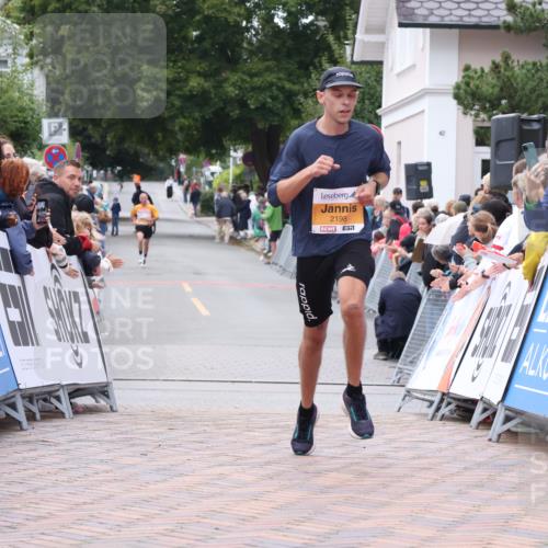 30.08.2026 - Blankeneser Heldenlauf Lena Gebhardt http://msf.ph/oto/10078116 30.08.2026 11:27:34 Ziel 2198 meine-sportfotos.de