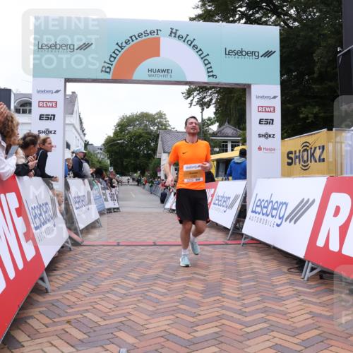 30.08.2026 - Blankeneser Heldenlauf Lena Gebhardt http://msf.ph/oto/10078132 30.08.2026 11:28:21 Ziel 2926 meine-sportfotos.de