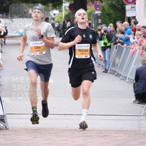 30.08.2026 - Blankeneser Heldenlauf Lena Gebhardt http://msf.ph/oto/10078136 30.08.2026 11:28:32 Ziel 2295, 2815 meine-sportfotos.de