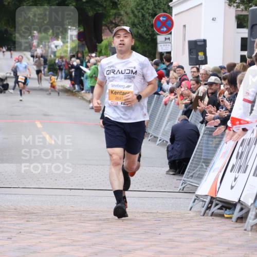 30.08.2026 - Blankeneser Heldenlauf Lena Gebhardt http://msf.ph/oto/10078143 30.08.2026 11:29:23 Ziel 2631, 2840 meine-sportfotos.de
