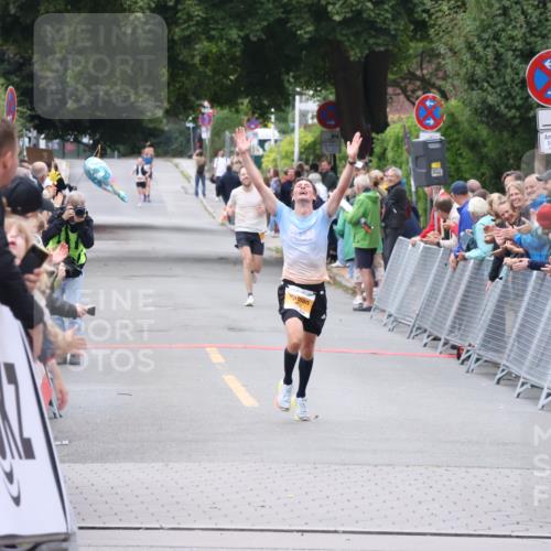 30.08.2026 - Blankeneser Heldenlauf Lena Gebhardt http://msf.ph/oto/10078151 30.08.2026 11:29:32 Ziel 2631, 2840 meine-sportfotos.de