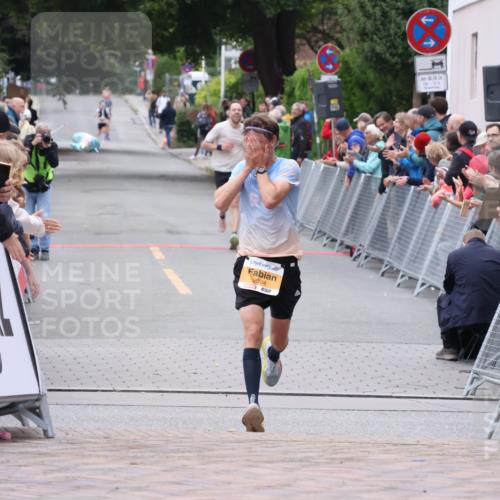 30.08.2026 - Blankeneser Heldenlauf Lena Gebhardt http://msf.ph/oto/10078154 30.08.2026 11:29:35 Ziel  meine-sportfotos.de