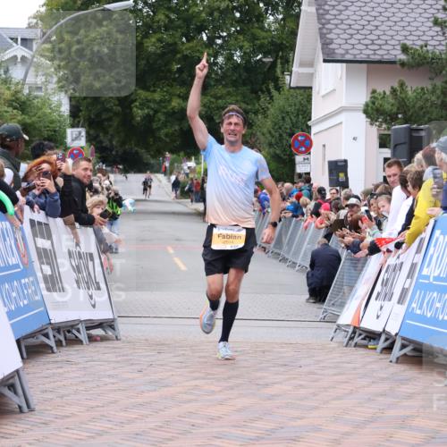 30.08.2026 - Blankeneser Heldenlauf Lena Gebhardt http://msf.ph/oto/10078157 30.08.2026 11:29:37 Ziel 2204 meine-sportfotos.de