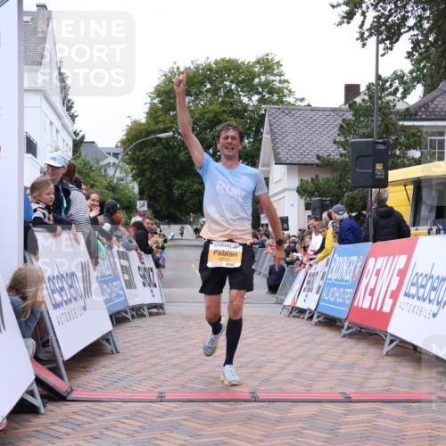 30.08.2026 - Blankeneser Heldenlauf Lena Gebhardt http://msf.ph/oto/10078160 30.08.2026 11:29:40 Ziel 2204 meine-sportfotos.de