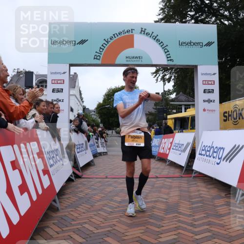 30.08.2026 - Blankeneser Heldenlauf Lena Gebhardt http://msf.ph/oto/10078164 30.08.2026 11:29:42 Ziel 2204, 2551 meine-sportfotos.de