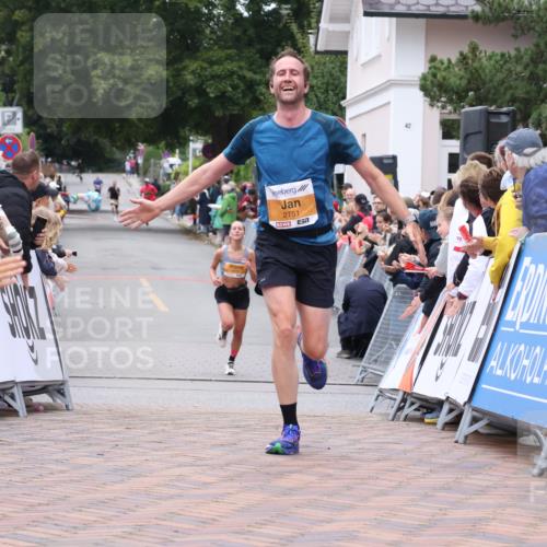 30.08.2026 - Blankeneser Heldenlauf Lena Gebhardt http://msf.ph/oto/10078178 30.08.2026 11:30:13 Ziel 2751, 2804, 2873 meine-sportfotos.de