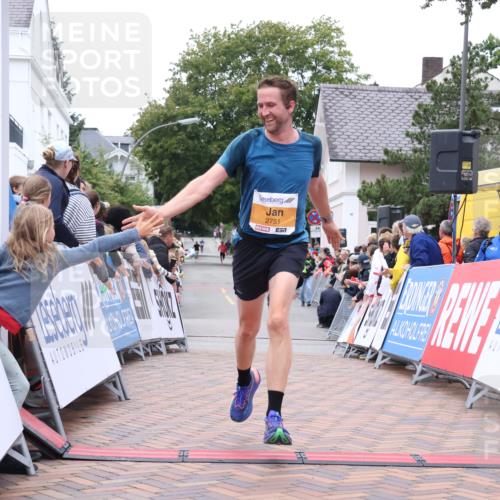 30.08.2026 - Blankeneser Heldenlauf Lena Gebhardt http://msf.ph/oto/10078180 30.08.2026 11:30:14 Ziel 2751, 2804, 2873 meine-sportfotos.de