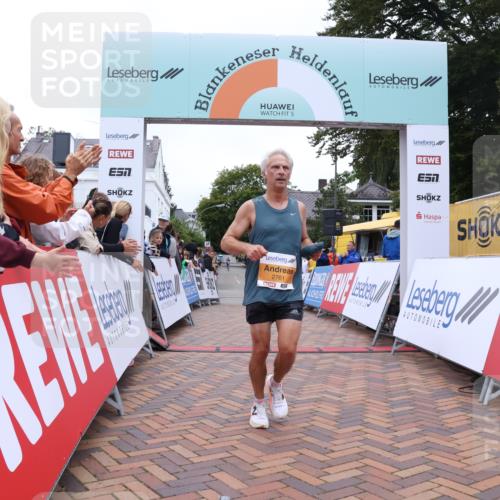 30.08.2026 - Blankeneser Heldenlauf Lena Gebhardt http://msf.ph/oto/10078208 30.08.2026 11:31:09 Ziel 2761 meine-sportfotos.de