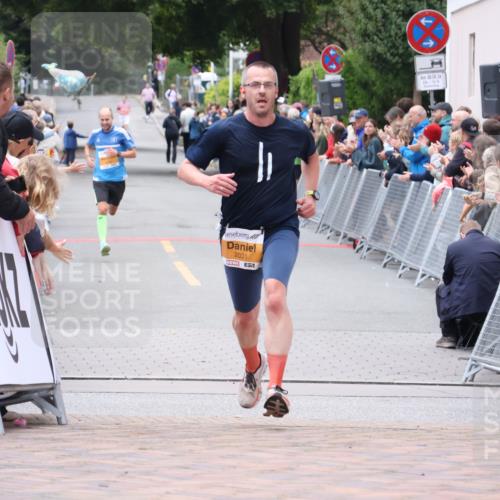 30.08.2026 - Blankeneser Heldenlauf Lena Gebhardt http://msf.ph/oto/10078226 30.08.2026 11:32:42 Ziel 2031 meine-sportfotos.de