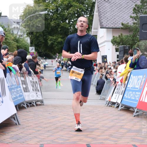 30.08.2026 - Blankeneser Heldenlauf Lena Gebhardt http://msf.ph/oto/10078229 30.08.2026 11:32:44 Ziel 2031 meine-sportfotos.de