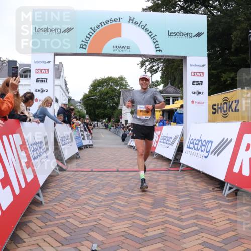 30.08.2026 - Blankeneser Heldenlauf Lena Gebhardt http://msf.ph/oto/10078255 30.08.2026 11:33:36 Ziel 2103, 2287 meine-sportfotos.de