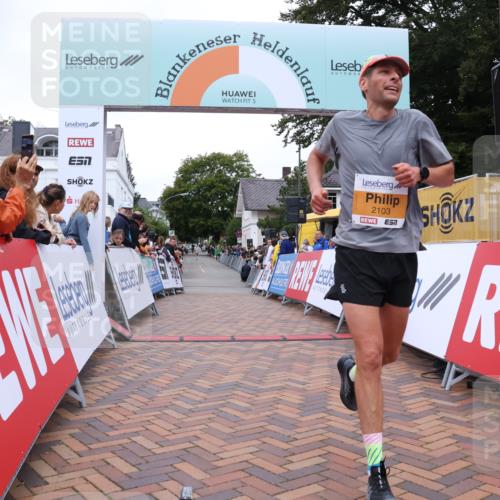 30.08.2026 - Blankeneser Heldenlauf Lena Gebhardt http://msf.ph/oto/10078257 30.08.2026 11:33:36 Ziel 2103, 2287 meine-sportfotos.de