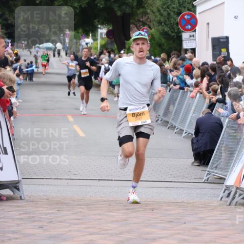 30.08.2026 - Blankeneser Heldenlauf Lena Gebhardt http://msf.ph/oto/10078258 30.08.2026 11:33:47 Ziel 2497 meine-sportfotos.de