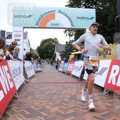 30.08.2026 - Blankeneser Heldenlauf Lena Gebhardt http://msf.ph/oto/10078263 30.08.2026 11:33:51 Ziel 2497 meine-sportfotos.de