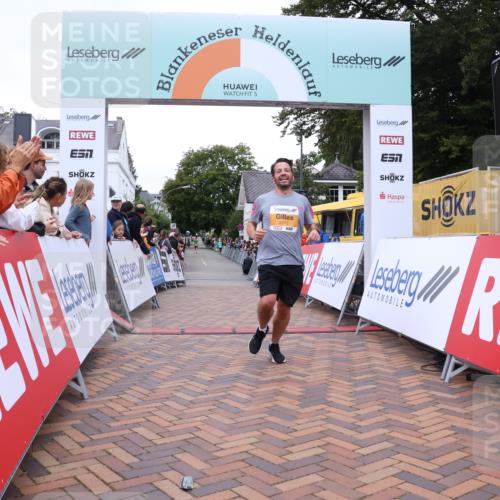 30.08.2026 - Blankeneser Heldenlauf Lena Gebhardt http://msf.ph/oto/10078272 30.08.2026 11:34:03 Ziel 2215, 2609 meine-sportfotos.de