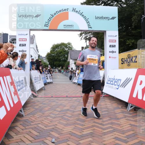 30.08.2026 - Blankeneser Heldenlauf Lena Gebhardt http://msf.ph/oto/10078273 30.08.2026 11:34:03 Ziel 2215, 2609 meine-sportfotos.de