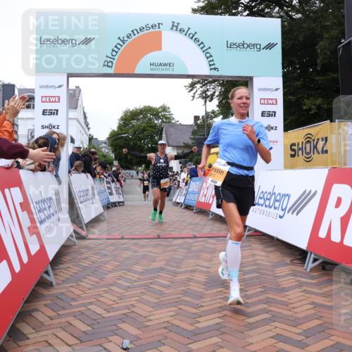 30.08.2026 - Blankeneser Heldenlauf Lena Gebhardt http://msf.ph/oto/10078292 30.08.2026 11:34:31 Ziel 2317, 2356, 2478 meine-sportfotos.de