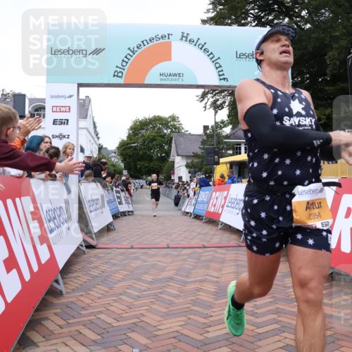 30.08.2026 - Blankeneser Heldenlauf Lena Gebhardt http://msf.ph/oto/10078297 30.08.2026 11:34:33 Ziel 2317, 2356, 2478 meine-sportfotos.de