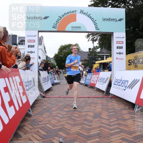 30.08.2026 - Blankeneser Heldenlauf Lena Gebhardt http://msf.ph/oto/10078325 30.08.2026 11:34:58 Ziel 2806, 2849, 2934 meine-sportfotos.de