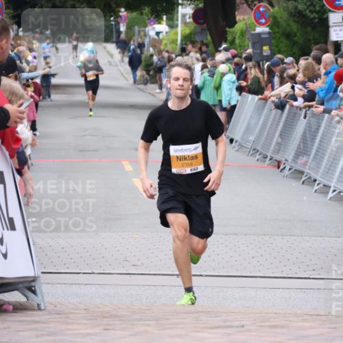 30.08.2026 - Blankeneser Heldenlauf Lena Gebhardt http://msf.ph/oto/10078333 30.08.2026 11:35:06 Ziel 2359, 2806 meine-sportfotos.de