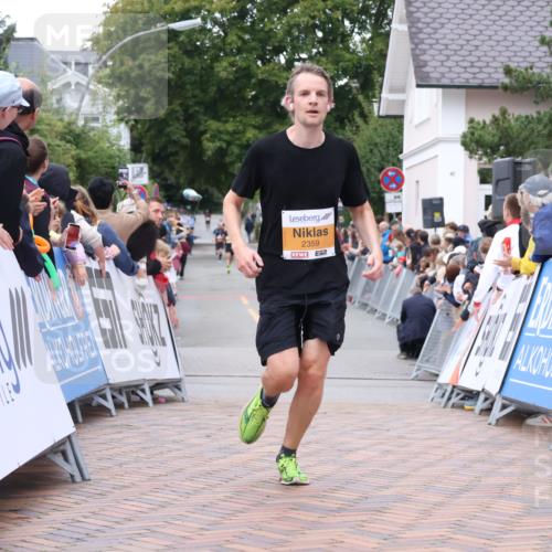 30.08.2026 - Blankeneser Heldenlauf Lena Gebhardt http://msf.ph/oto/10078335 30.08.2026 11:35:10 Ziel 2359, 2806 meine-sportfotos.de