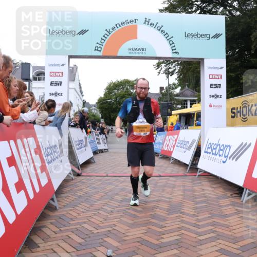 30.08.2026 - Blankeneser Heldenlauf Lena Gebhardt http://msf.ph/oto/10078350 30.08.2026 11:35:31 Ziel 2253, 2938 meine-sportfotos.de
