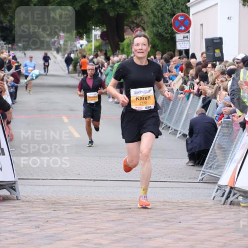 30.08.2026 - Blankeneser Heldenlauf Lena Gebhardt http://msf.ph/oto/10078353 30.08.2026 11:35:41 Ziel 2772 meine-sportfotos.de