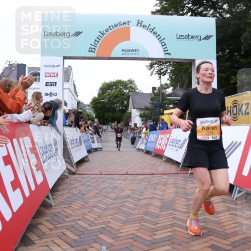 30.08.2026 - Blankeneser Heldenlauf Lena Gebhardt http://msf.ph/oto/10078357 30.08.2026 11:35:46 Ziel 2587, 2772 meine-sportfotos.de