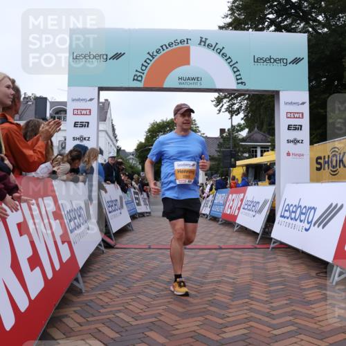 30.08.2026 - Blankeneser Heldenlauf Lena Gebhardt http://msf.ph/oto/10078366 30.08.2026 11:36:08 Ziel 2848 meine-sportfotos.de