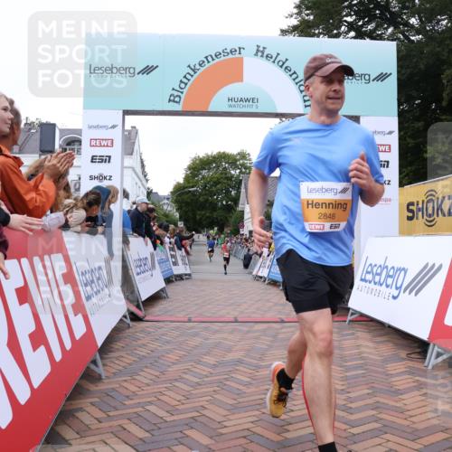 30.08.2026 - Blankeneser Heldenlauf Lena Gebhardt http://msf.ph/oto/10078368 30.08.2026 11:36:09 Ziel 2774, 2848 meine-sportfotos.de
