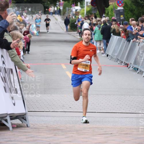 30.08.2026 - Blankeneser Heldenlauf Lena Gebhardt http://msf.ph/oto/10078380 30.08.2026 11:36:38 Ziel 2616 meine-sportfotos.de